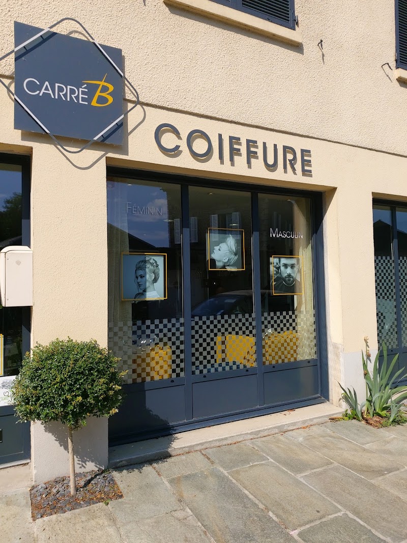 Façade extérieure du salon de coiffure Carré B à Hédé-Bazouges